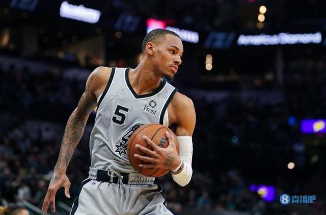 帕金斯：独行侠应交易来杜兰特组三巨头 这样球队可以重回正轨