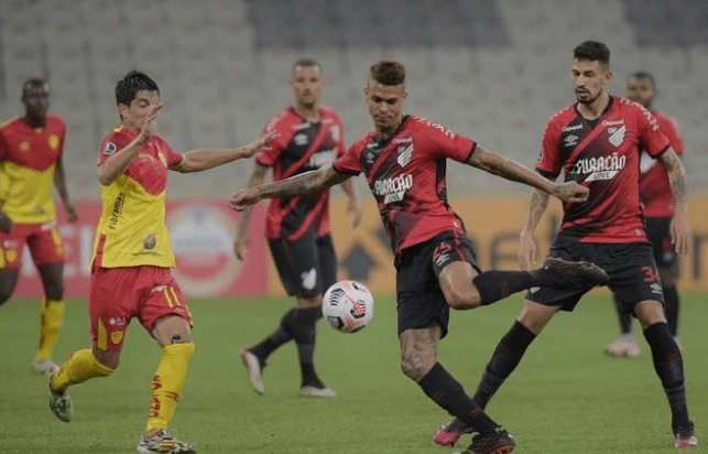 [亚冬会]中国女子冰壶队取得两连胜.