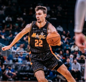 体育英超：利物浦1-1战平切尔西